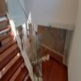 onde tem guarda corpo de vidro escada Campo Grande